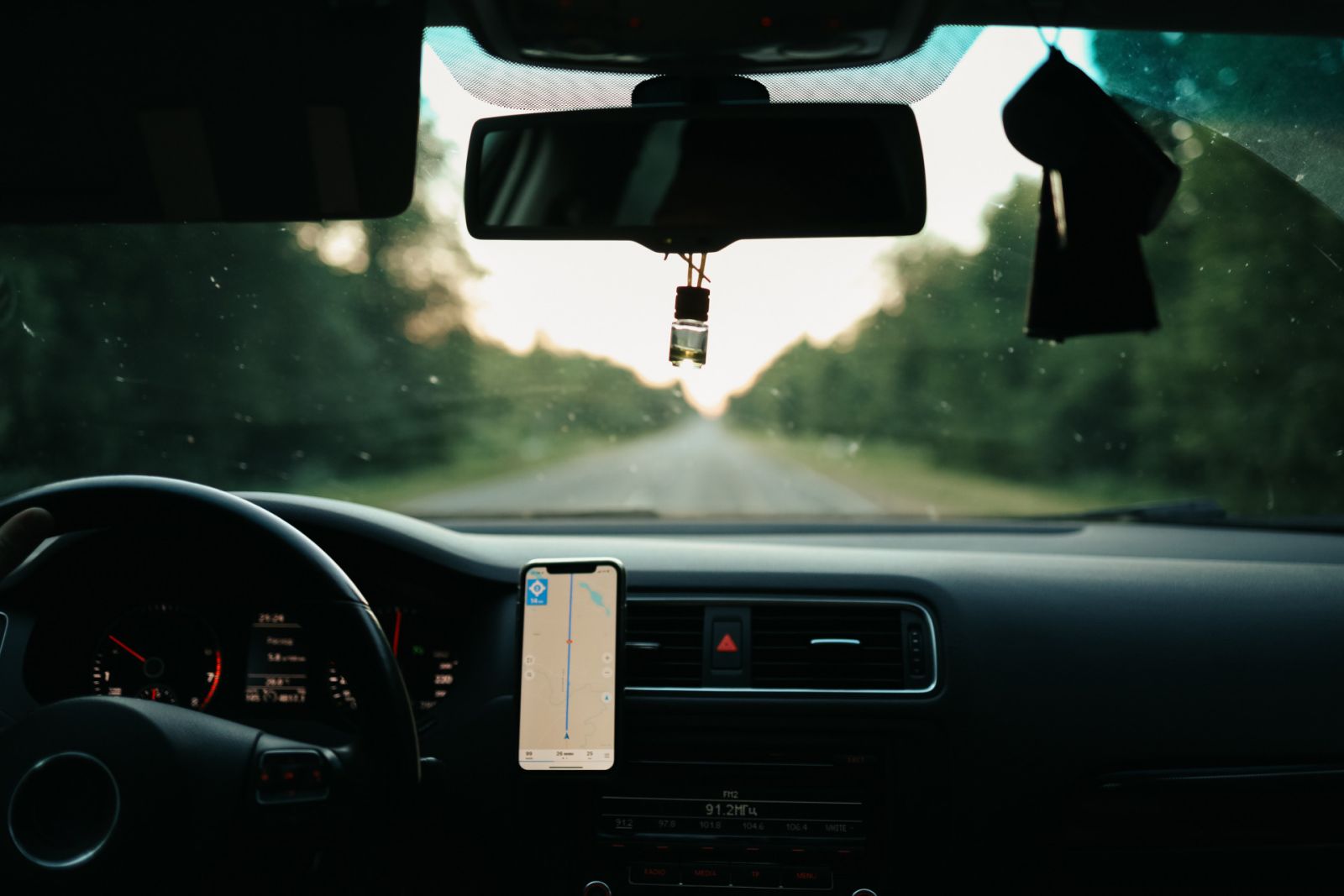 Mengemudi dengan Tenang: SINTA RentCar, Solusi Sewa Mobil Cilacap